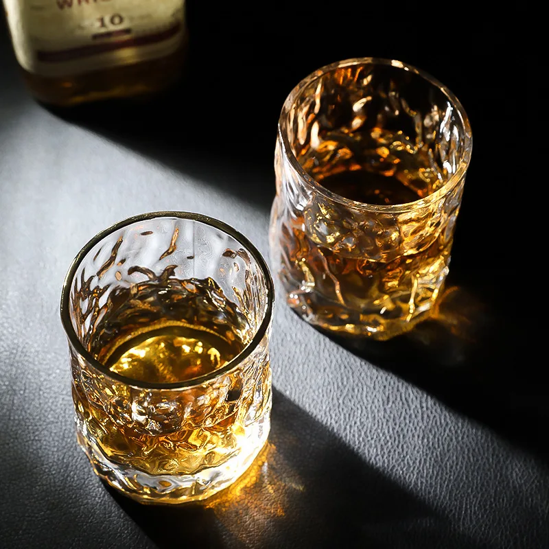 Vaso de whisky grueso y pesado - Whisky Beer And Wine reseña y precio